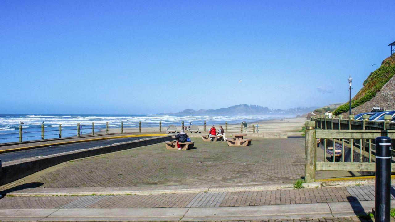 Newport House At Nye Beach Экстерьер фото